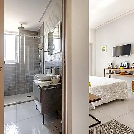 La Piazzetta 4* איסקיה