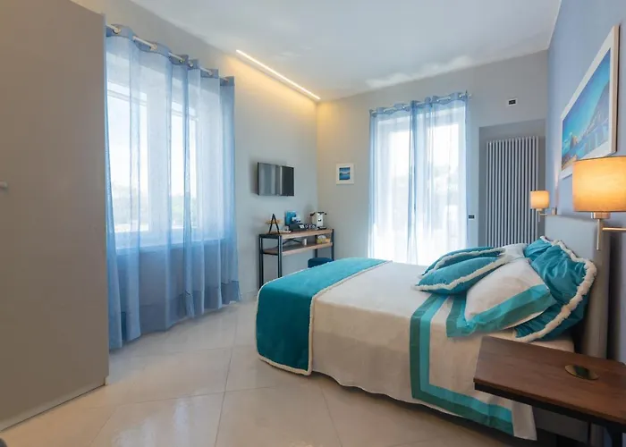 La Piazzetta 4*