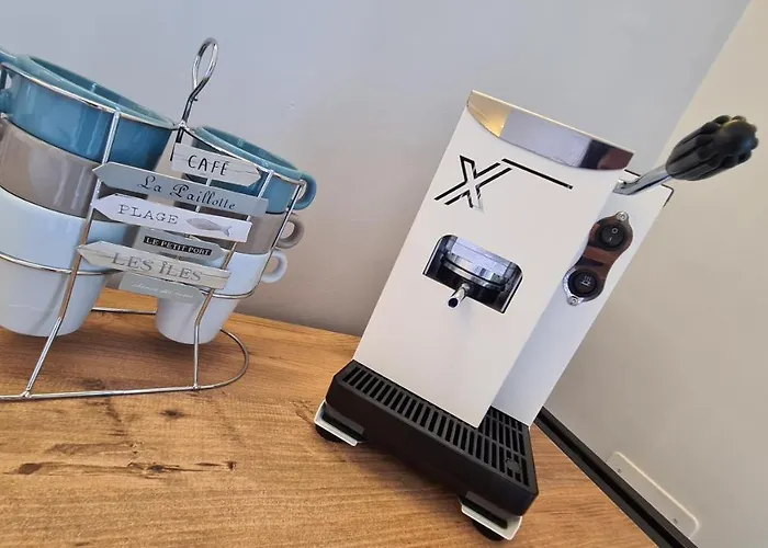 Alojamento de Acomodação e Pequeno-almoço La Piazzetta 4*