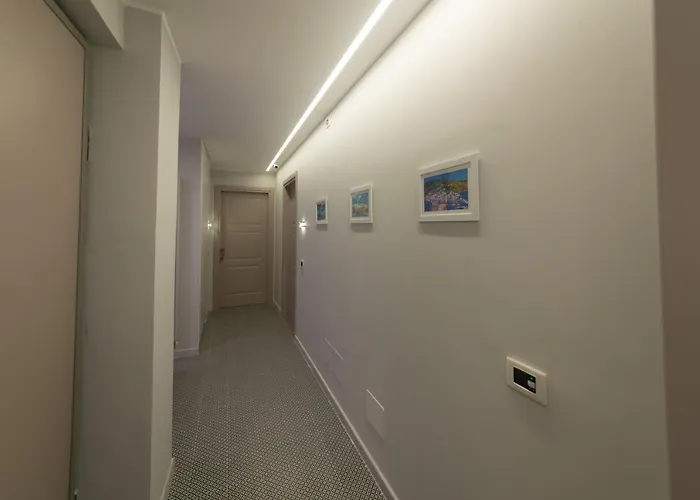 La Piazzetta Alojamento de Acomodação e Pequeno-almoço 4*