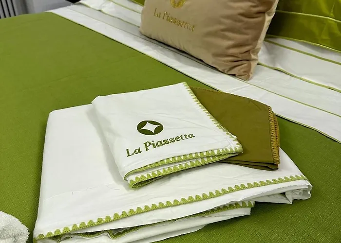 Alojamento de Acomodação e Pequeno-almoço La Piazzetta Ísquia